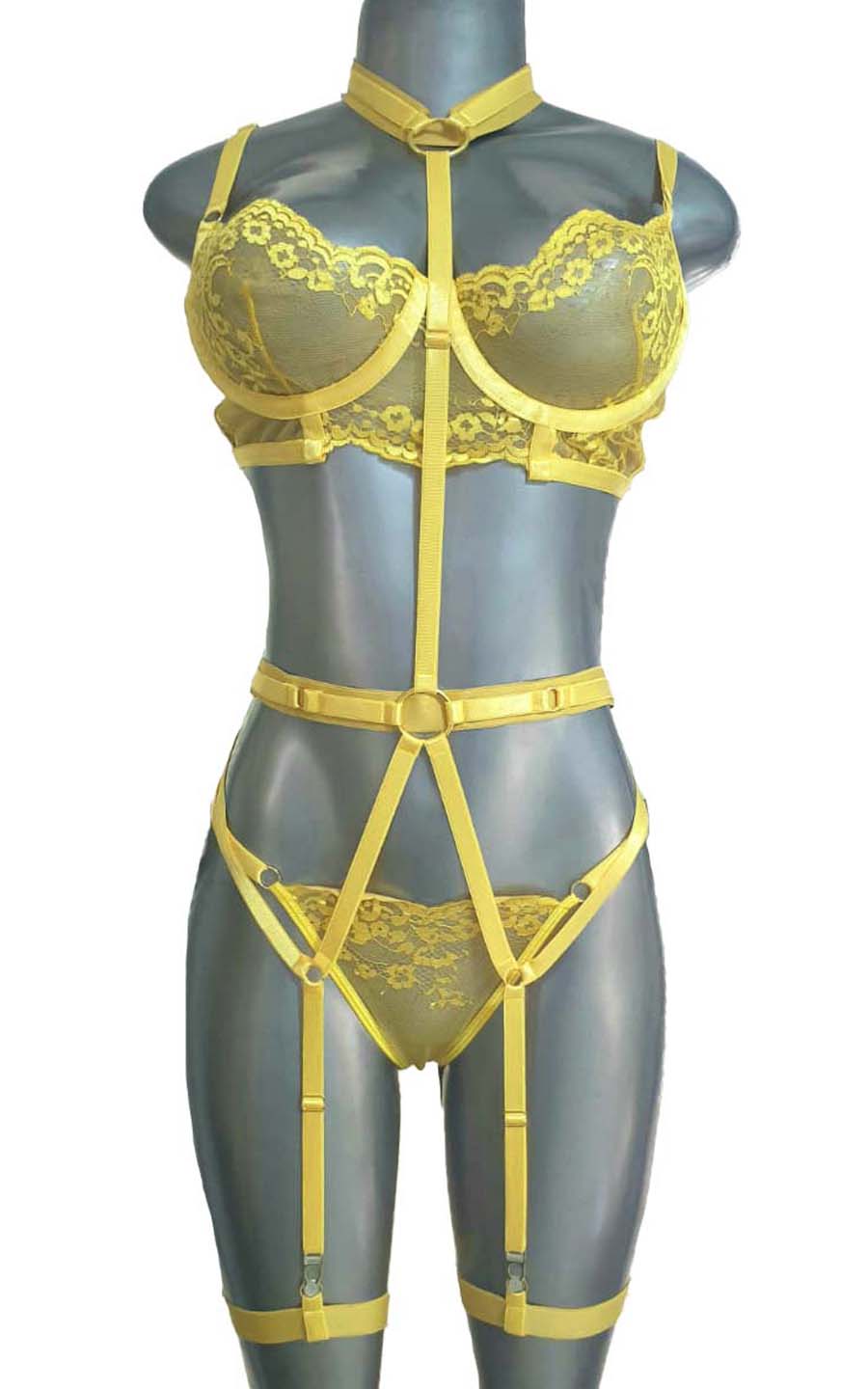 Conjunto en encaje amarillo con arnés de elástico